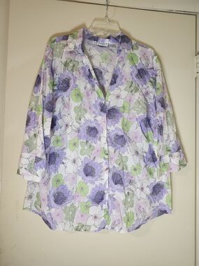 dressbarn Lavender and Light Green Floral Cotton Top 1X